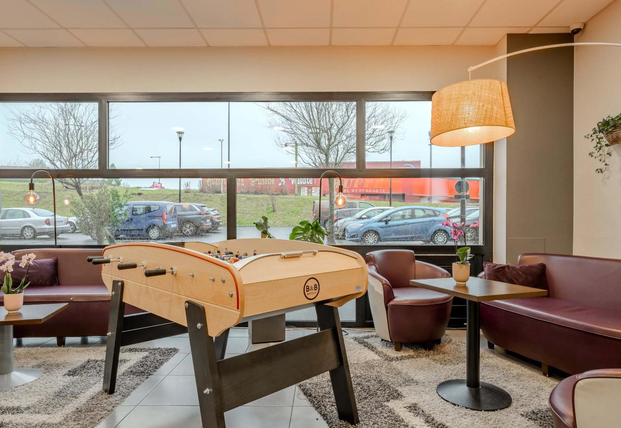 B&B Hotel Maubeuge-Louvroil Eksteriør bilde