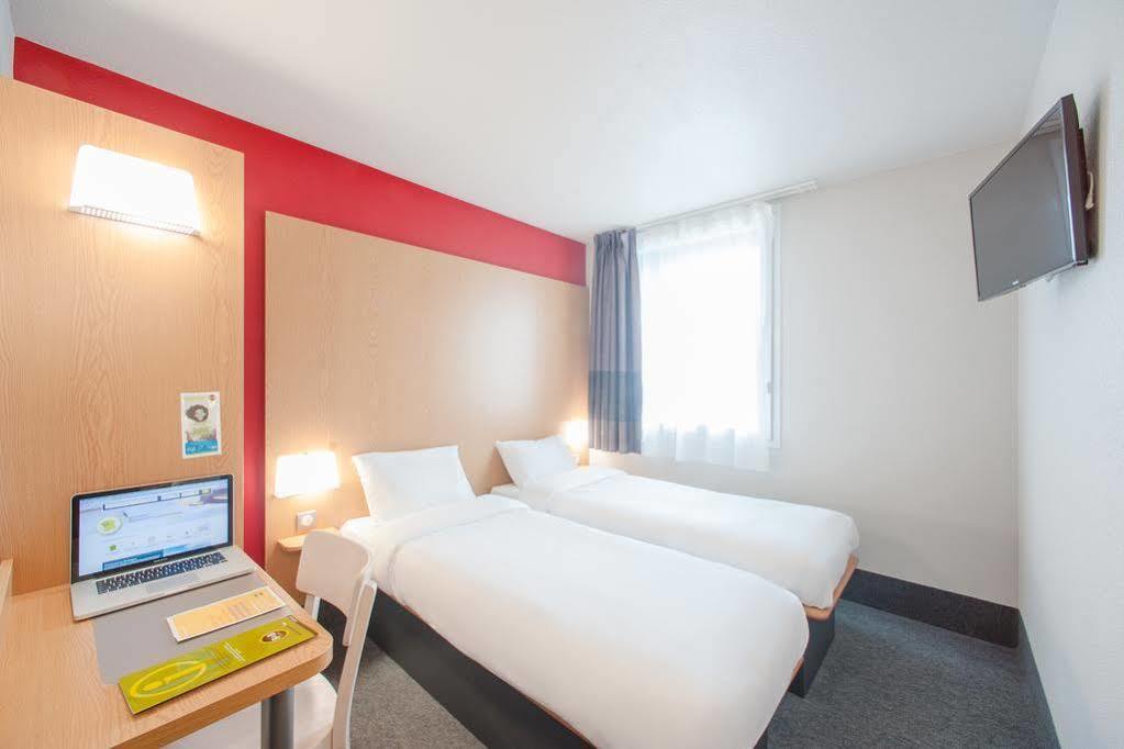 B&B Hotel Maubeuge-Louvroil Eksteriør bilde